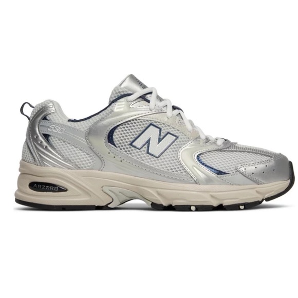 New Balance 530 Sneakers - Picture 1 of 9